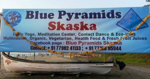 Blue Pyramids Skaska, Arambol Beach